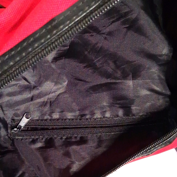 Vintage Disney World 1971 Beach Bag/Tote Red and Black Collectable - Picture 4 of 12